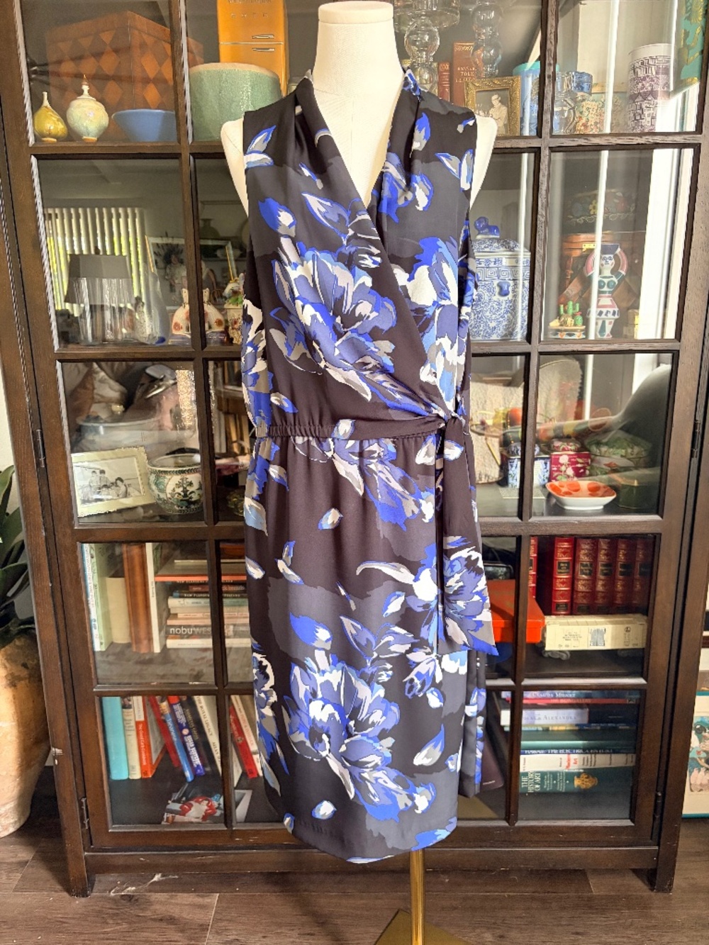 Ann Taylor, Faux Wrap Dress Abstract Floral size 16